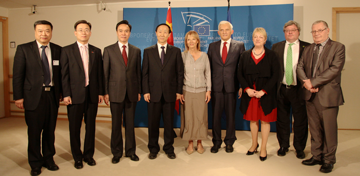 CPC official meets European parties leaders