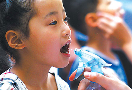 Targeting an epidemic before it hurts