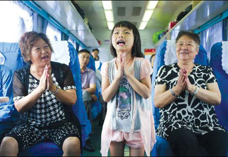 Tunnel builders sweat it out on new rail line