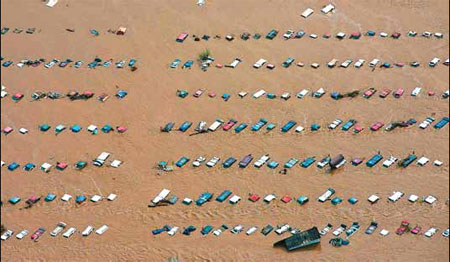 Rescuers search for Colorado flood victims