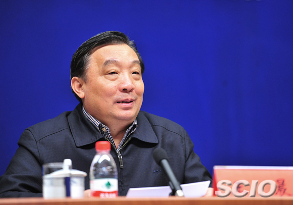 中央外宣辦、國務(wù)院新聞辦認(rèn)真?zhèn)鬟_(dá)學(xué)習(xí)貫徹黨的十八大精神