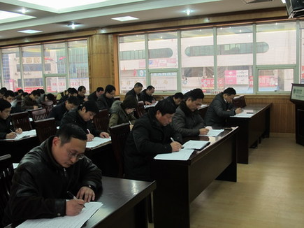 太湖供電公司《安規(guī)》及“五種人”培訓(xùn)工作全面展開(kāi)