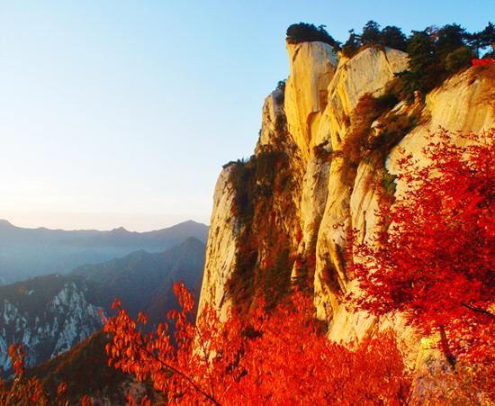 天青氣爽去爬山 陜西八大登山勝地推薦