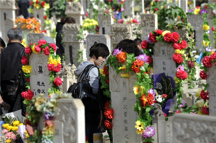 清明文明祭掃 不再煙霧繚繞