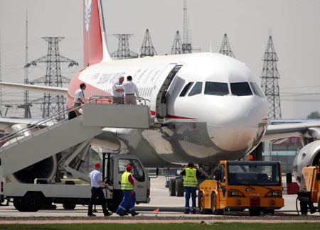 空中客車天津總裝廠首架A320飛機(jī)成功首飛