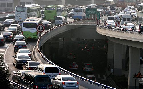 上海即將實施機動車國四標準