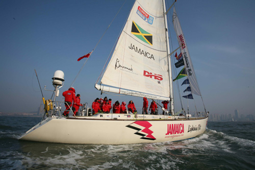 青島市隆重歡迎克利伯環(huán)球帆船賽船隊(duì)(圖)