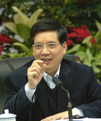 <STRONG><FONT color=red>獨家專訪云南省長:將在城鎮(zhèn)推廣低碳生活方式</FONT></STRONG>