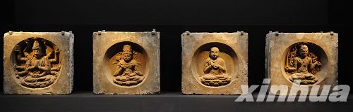 中國(guó)河南文物精品展在日舉行