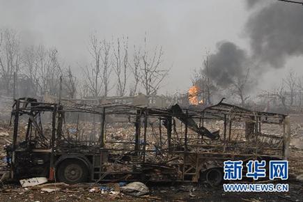 10時10分南京市一工廠發(fā)生爆炸 死傷人數(shù)不明