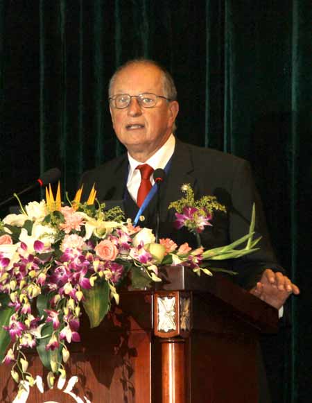 第四屆世界太陽城大會16日在山東德州開幕