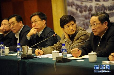 上海火災(zāi)事故傷員得到有效救治(圖)