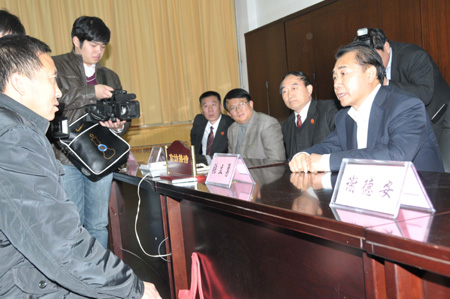 河南再次開展“萬名法官回訪萬名當(dāng)事人”活動(dòng)