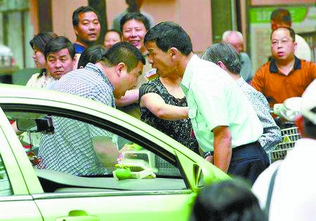 4元停車費堵了萬人小區(qū)“路怒族”成城市流行病