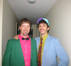 衣服“俗氣難看”英語怎么說？