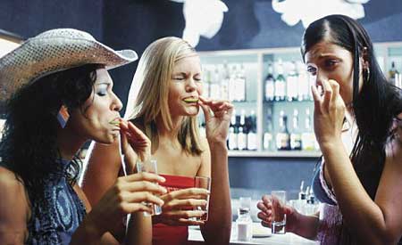 社交活動有助于保持苗條身材