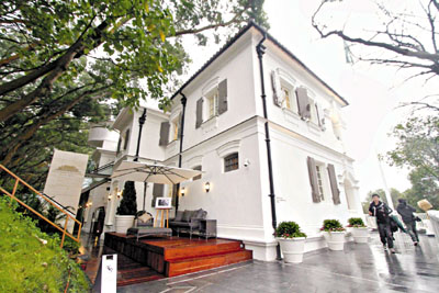 香港大澳警署改建 囚室變身四星級酒店