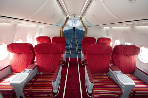 深航引進(jìn)首架 “天空內(nèi)飾”波音飛機(jī)