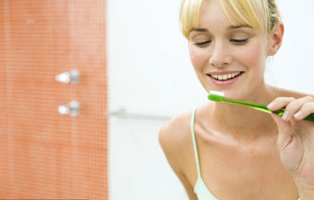 光腳健身清水洗澡 女人生活中最臟的六個(gè)習(xí)慣