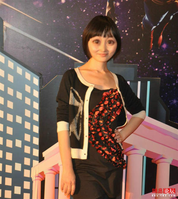 蛇精引發(fā)PS熱潮 全民惡搞掀高潮