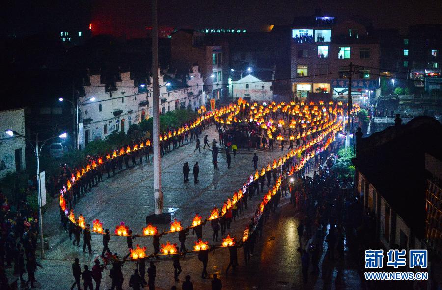 各地“霸氣民風(fēng)”PK鬧元宵