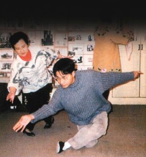 揭張國榮拍霸王別姬幕后事 為受辱女替身打抱不平