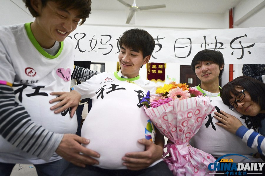 中國日報聚焦母親節(jié)圖片精選