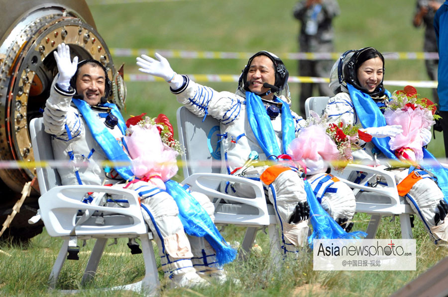 中國日報一周圖片精選（6月22日—28日）：韓國首位女總統(tǒng)訪華