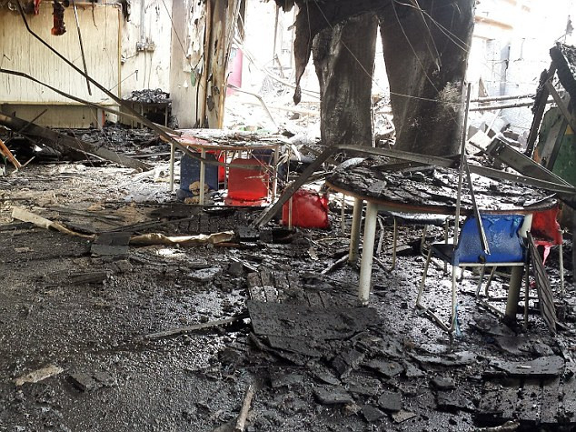 英5名學生疑開學前放火燒毀學校