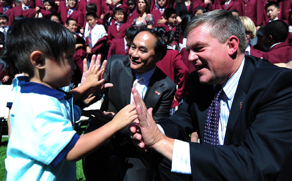 加拿大紐省200萬加幣促進(jìn)教育合作 明年將在中國(guó)新增五所中加教育品牌校