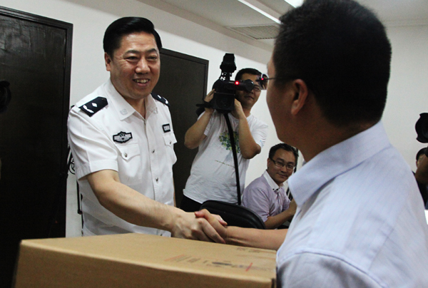 北京海淀警方破獲系列詐騙案 被騙700余臺電腦全部追回