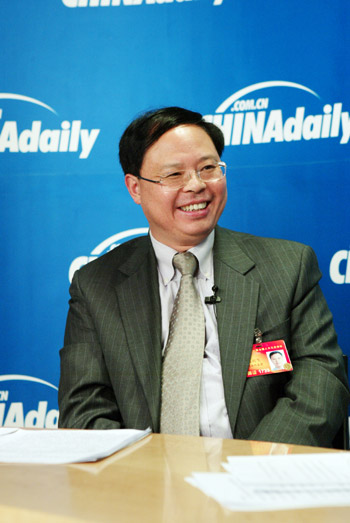 長(zhǎng)沙市長(zhǎng)張劍飛作客中國(guó)日?qǐng)?bào)網(wǎng)