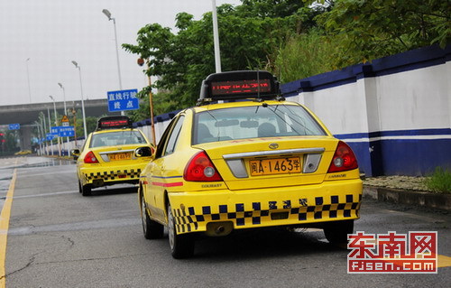 福州全省率先啟動(dòng)防御性駕考 科目三通過(guò)率不足六成