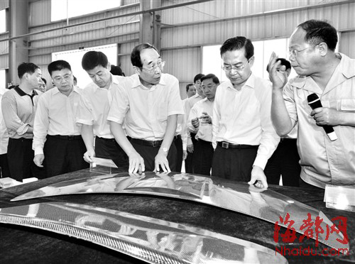 尤權(quán)：把資金用在民生工作關(guān)鍵處省委省政府工作檢查總結(jié)會在平潭召開