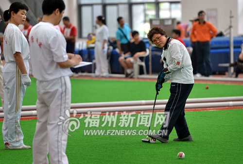 兩岸門(mén)球公開(kāi)賽在福州開(kāi)桿 44支隊(duì)伍300多人參賽