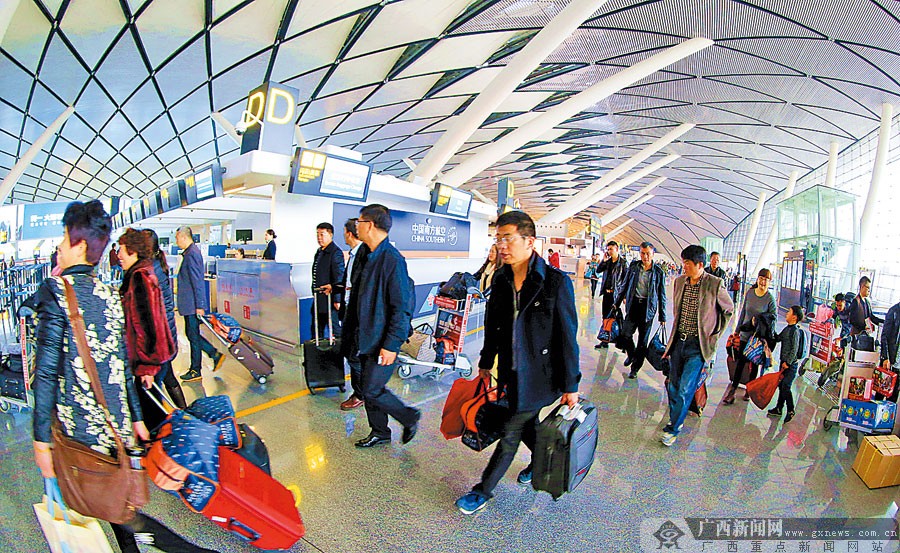 新常態(tài) 新春運(yùn) 新年景