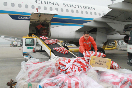 “五一”假期 南航愛心不放假