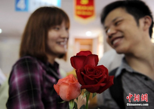 要愛、要2還是要購？“雙12”再引網(wǎng)絡(luò)狂歡(圖)