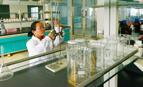 山東萊蕪:拉長(zhǎng)生姜產(chǎn)業(yè)鏈條