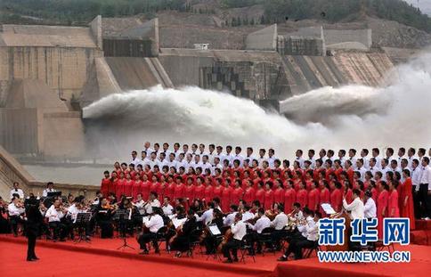 觀“瀑”當數(shù)小浪底