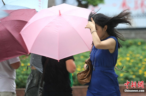 夏季多地出現(xiàn)“熱射病”或致死 防病七招需謹(jǐn)記