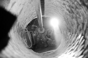 北京:老人井下居住近20年 稱租房太貴