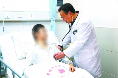 大學生1600米長跑中突然猝死 兩小時后奇跡生還