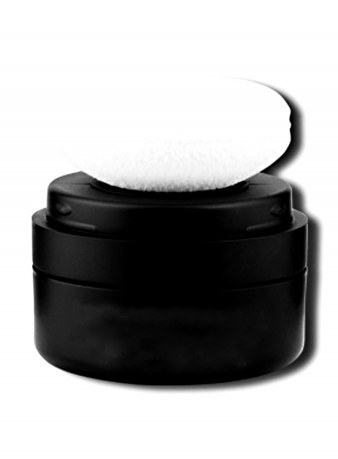 男人圈悄然興起職業(yè)彩妝 男士化妝與“娘”無(wú)關(guān)