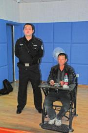 男子仇富半月連燒6輛車 稱有車就是有錢人(圖)