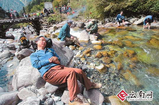 獨(dú)龍江隧道貫通：獨(dú)龍人的夢想與改變