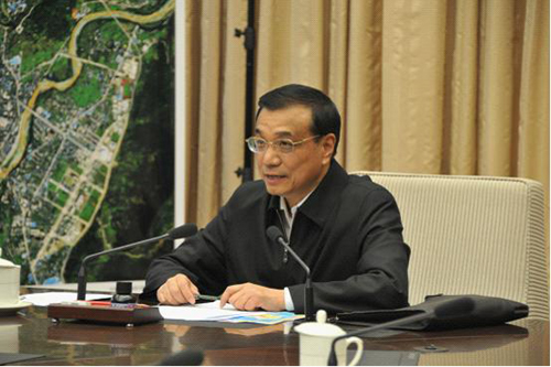 李克強(qiáng):及時(shí)高效科學(xué)有序 抓緊救人嚴(yán)防次生災(zāi)害