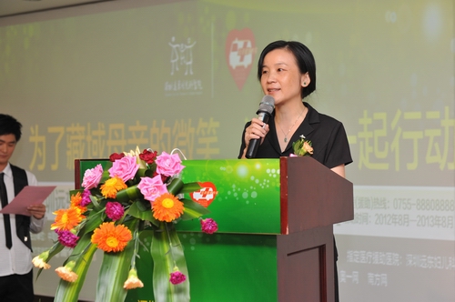 “母親健康快車”駛?cè)肭嗪Ｓ駱? style=