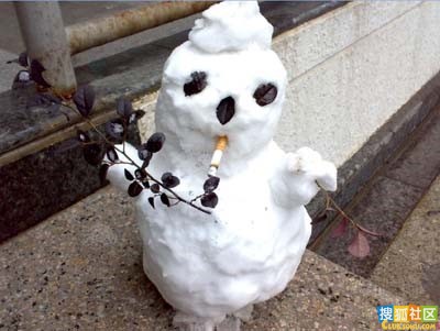 下雪啦！看看堆雪人的N種方法