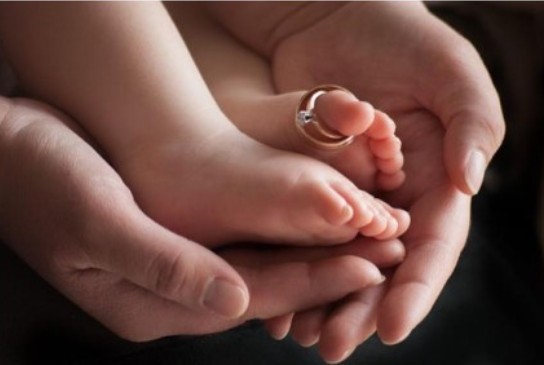 跳出框框，一起去拍創(chuàng)意全家福